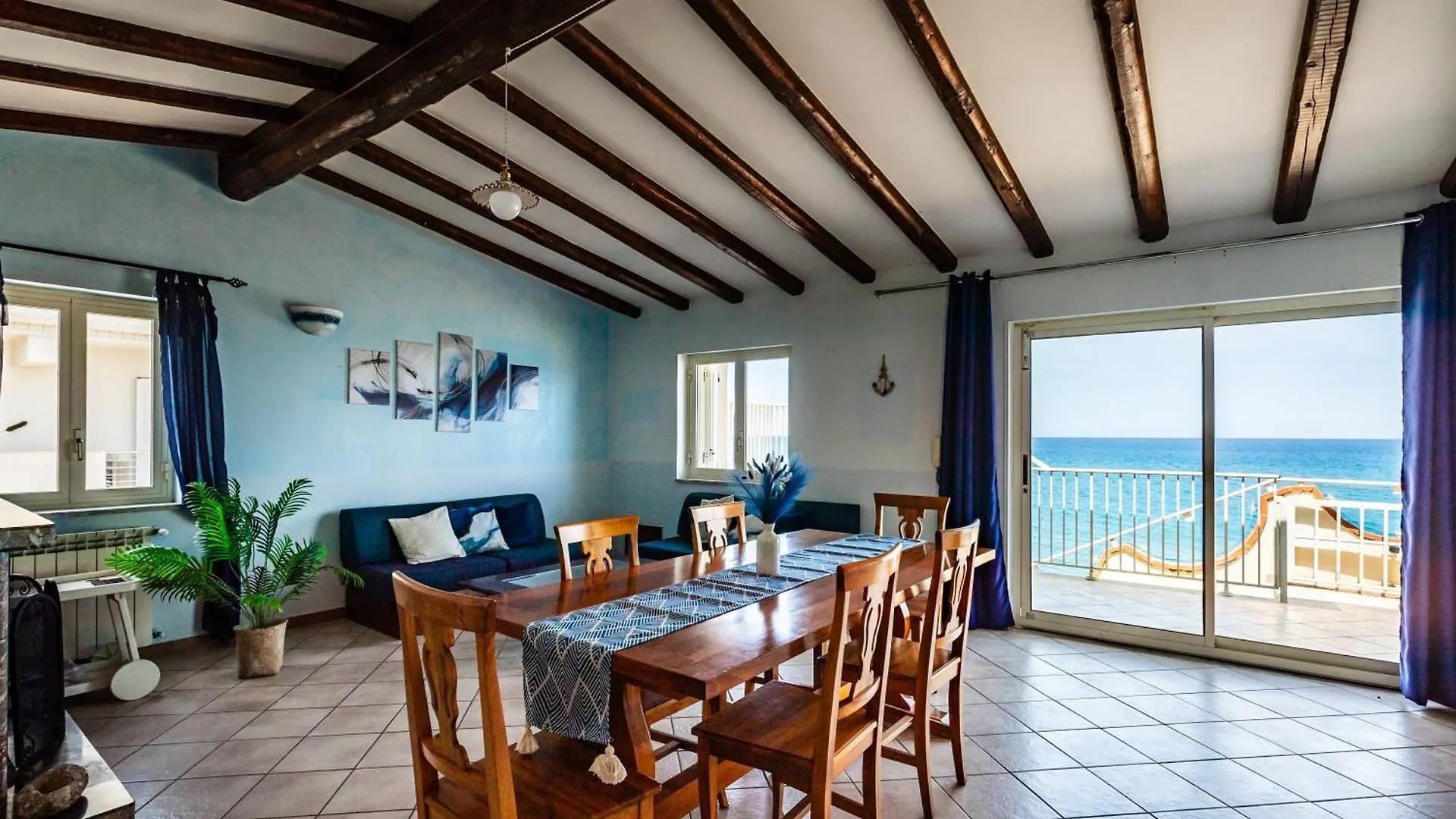 Casa Cangemi Attico Vista Mare 아파트